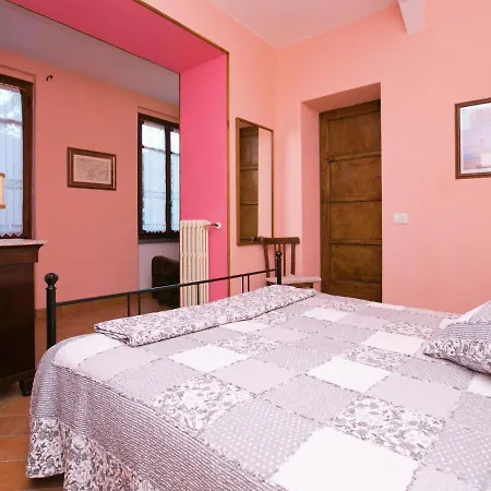 Дом отдыха Only 10 Metres From The Shores Of Lake Maggiore Стреза