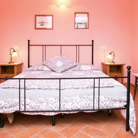 Only 10 Metres From The Shores Of Lake Maggiore Stresa