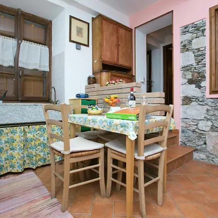 Only 10 Metres From The Shores Of Lake Maggiore * Stresa